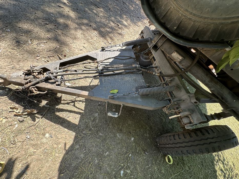 Продам тракторний прицеп 2ПТС-4