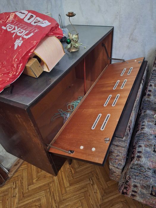 Меблі, безкоштовно