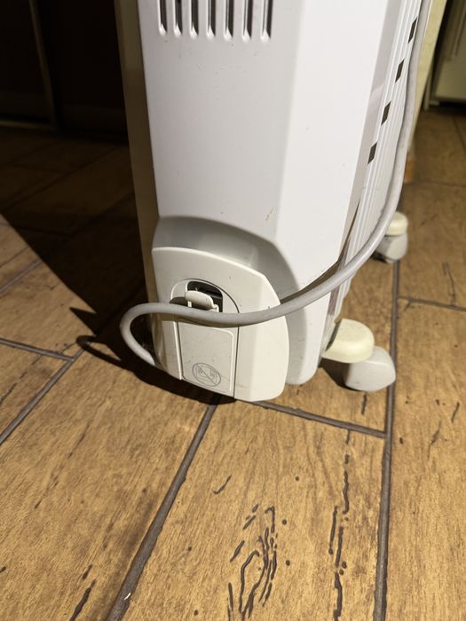 Обігрівач Delonghi kh77 0920