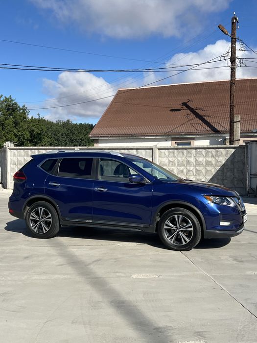 Nissan Rogue SL 2017 рік