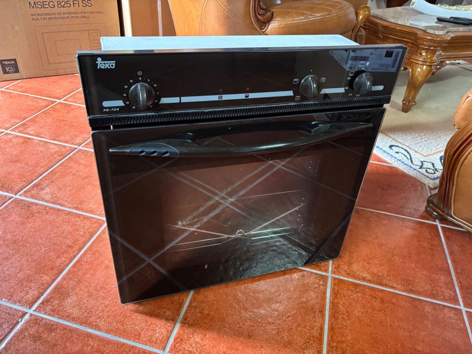 Forno + placa Teka