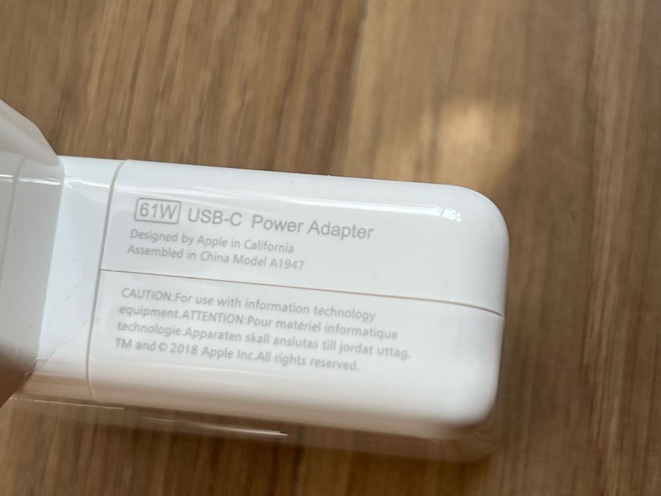 В НАЯВНОСТІ !!! Блок + кабель Apple A1947 61W MacBook Pro
