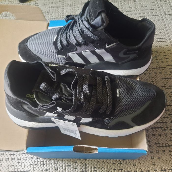кросівки adidas size 41 устілка 26,5 см