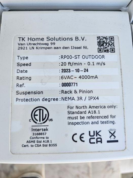 Elevador Escadas Exterior com 5 metros 
5000mm( 5 metros )curso to