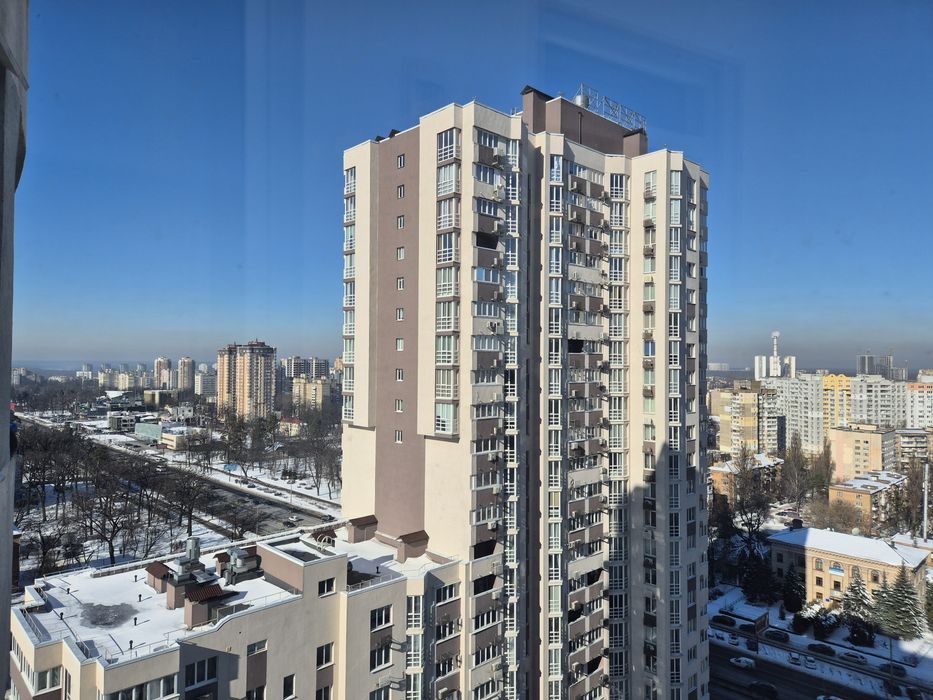 Оренда 2к 78квм квартира Львівська 22А