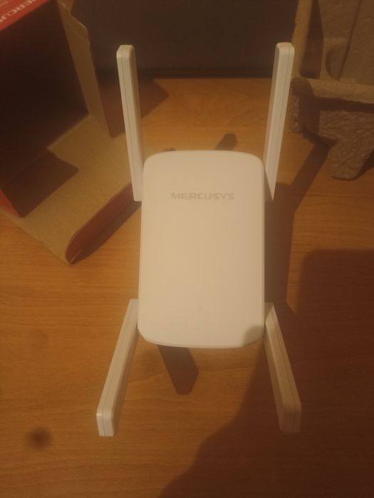 wzmacniacz wifi mercusys AC1900