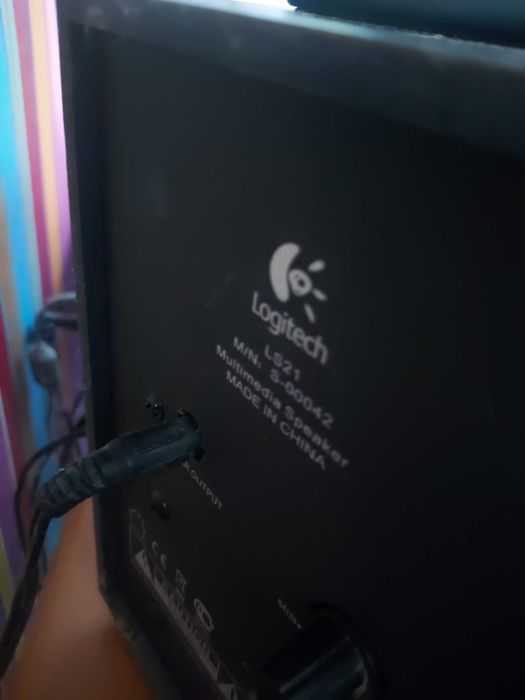 Colunas para PC como novas