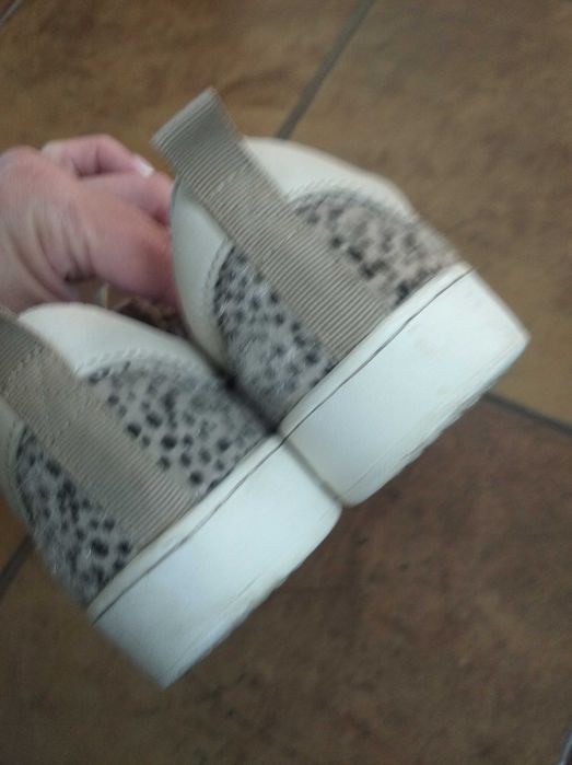 Buty dla dziewczynki marki Bunnies