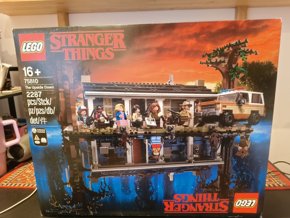 Lego Stranger Things 75810 The Upside Down