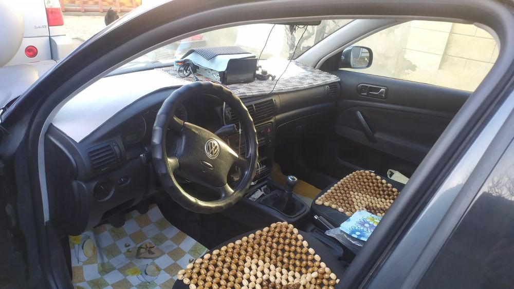 Автомобиль Volkswagen Passat B5