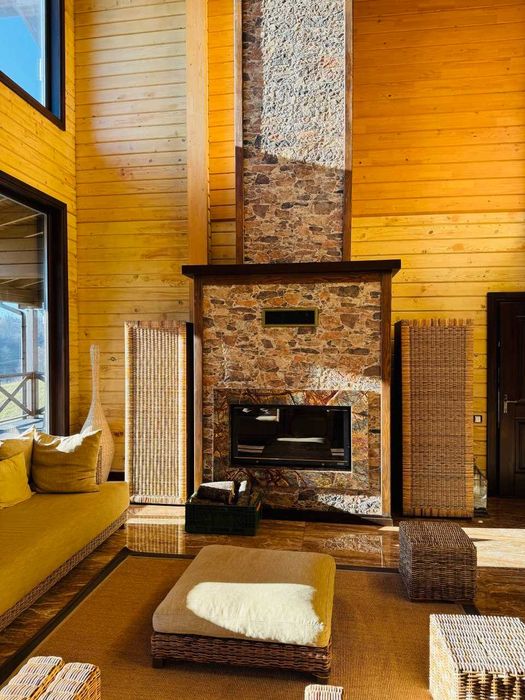 Продаж котеджу-шале (будинок) у с.Задільське, біля лісу, є ВІДЕО..