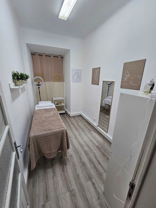 Sala para alugar em Salão de Estética – Localização Top