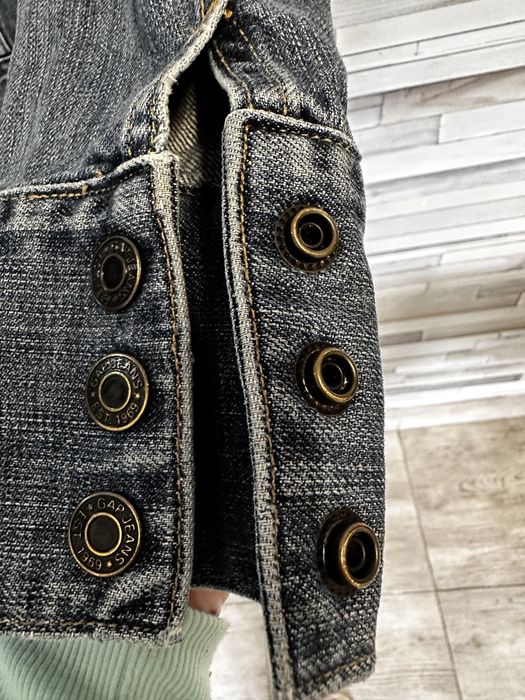 Kurtka damska jeansowa bez kołnierza GAP