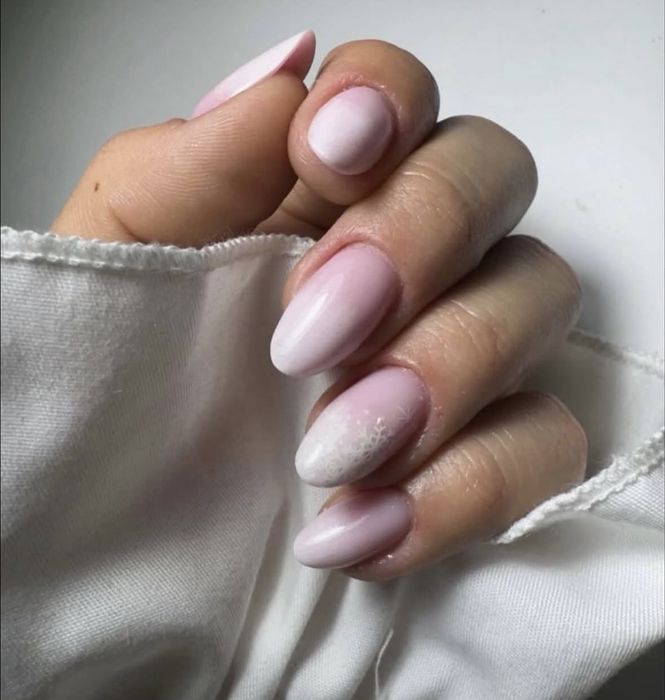 Manicure hybrydowy/żelowy  100 zł