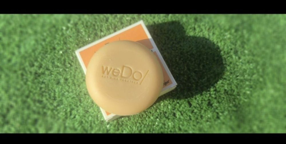 Твердий шампунь wedo moisture & shine no plastic shampoo bar