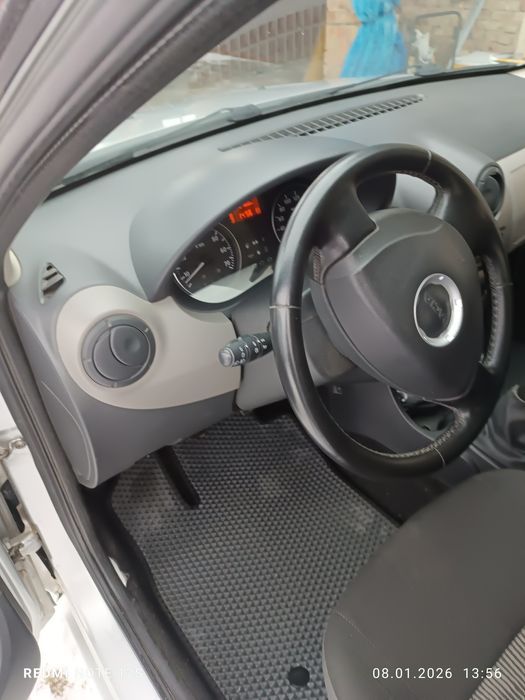 Dacia sandero 2010 дизель 1.5