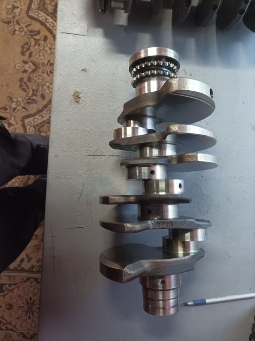 Кол.вал  VAG 059101AB STD та ГБЦ D3 ASB Ліва