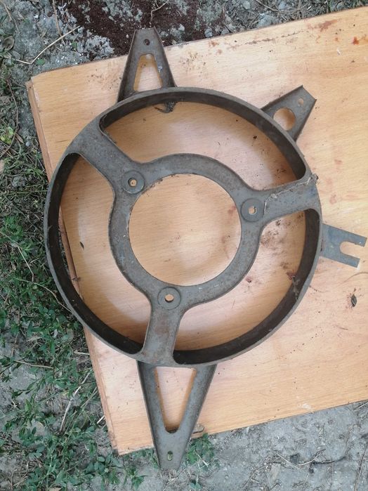 Кожух Таврия электровентилятора-1105-1309010