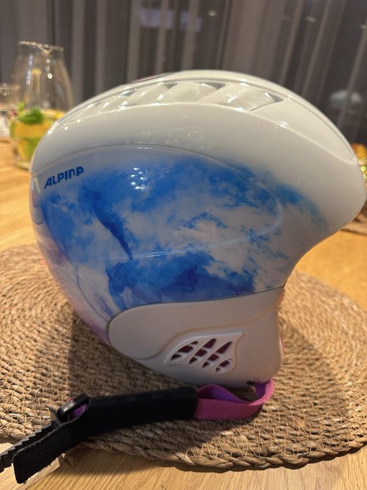 kask narciarski dziewczęcy Alpina