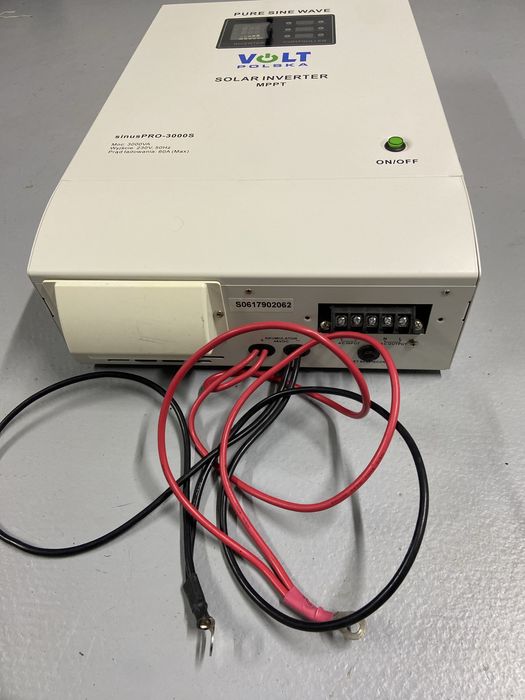 Гібридний сонячний інвертор б/в Volt Polska sinus PRO-3000s