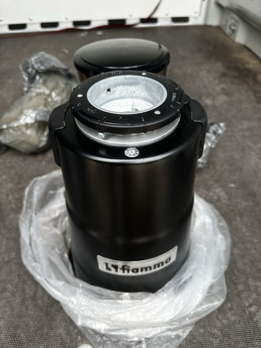 Moinho de cafe automatico FIAMMA MCF 75A