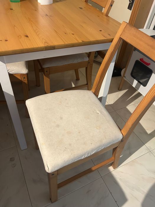 Conjunto de mesa e cadeiras Ikea PINNTORP