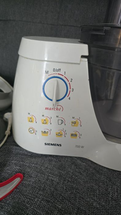 Robot  wielofunkcyjny Simens