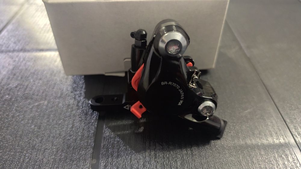 Pinça travão Shimano 105