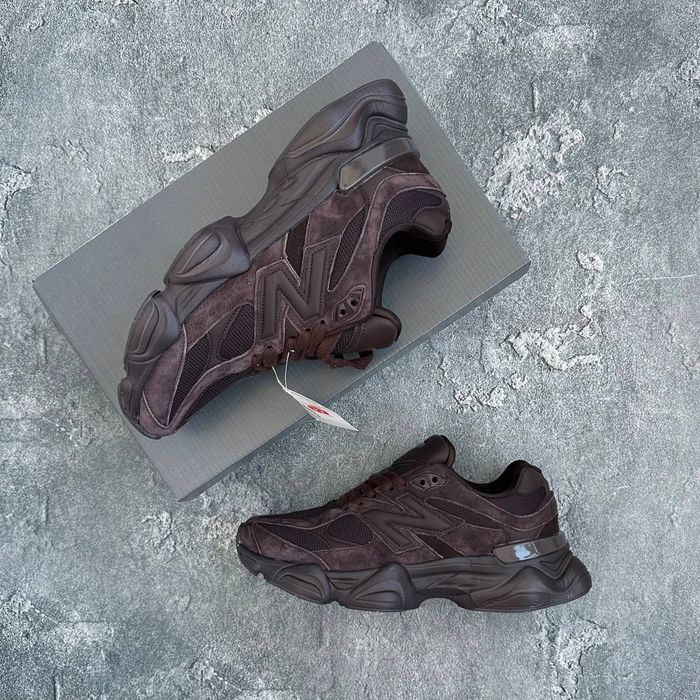 New Balance 9060 Chocolate Brown