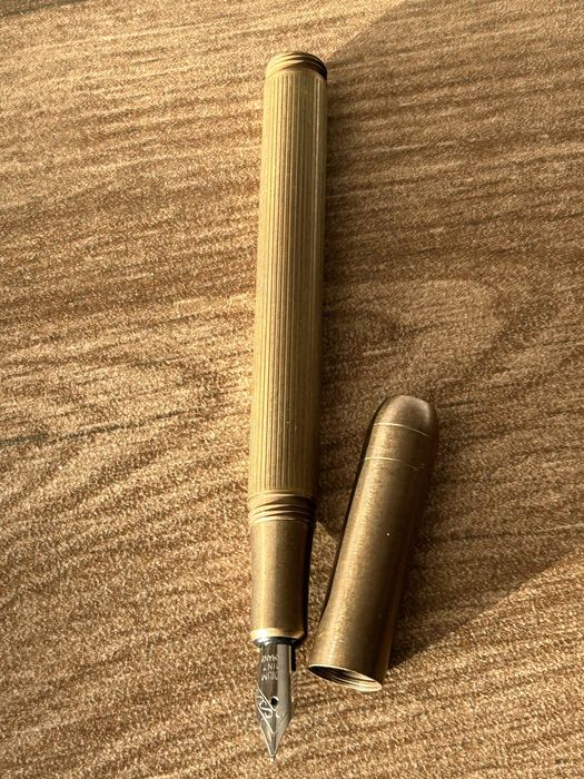 Mosiężne Pióro Wieczne