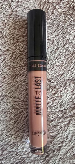 Pomadka Miss Sporty Matte To Last 24h Lip Cream