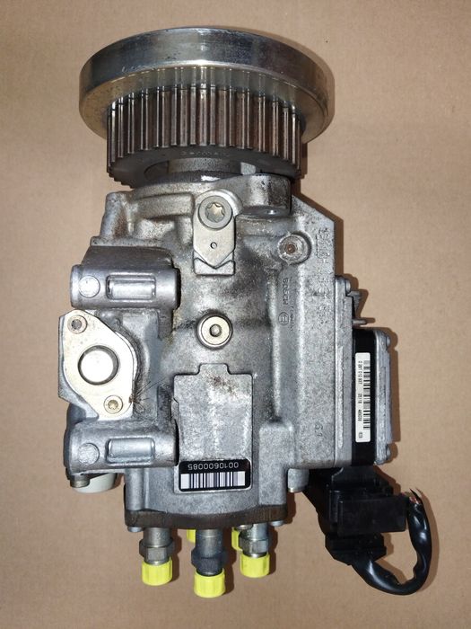 Pompa wtryskowa 2.5 tdi v6 Audi A4 B6 A6C5  BDG 163KM ..037  106M