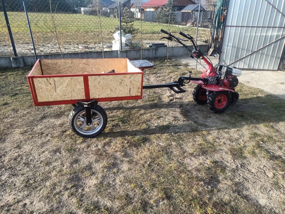 Glebogryzarka spalinowa z przyczepką