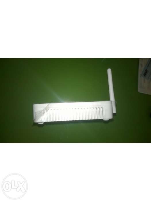 Thomson Wireless Router TG585 v864409236903939123