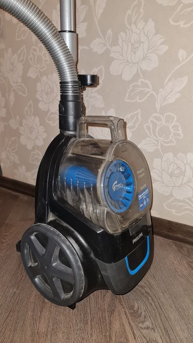 Пылесос Philips 3000 Series 1800w