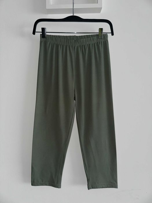 r. 38 / r. M / Leginsy za kolano khaki
