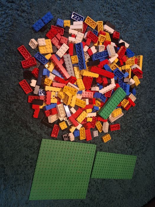 Klocki lego około 350szt.