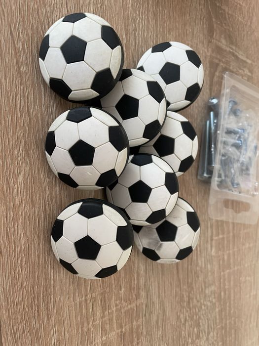 Ручки для меблів в дитячу