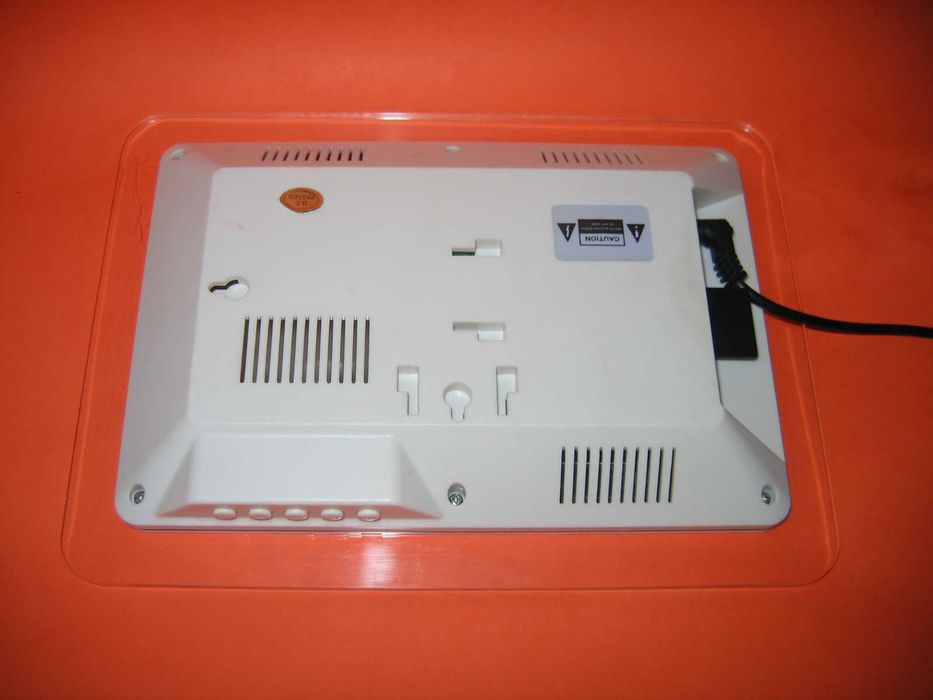 Ramka cyfrowa do wyświetlania zdjęć INVION