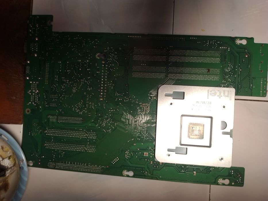 Плата компьютерная Intel .