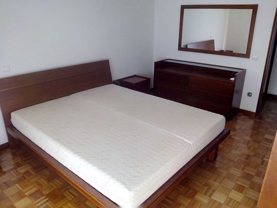 Arrendo T3+1 Monte dos Burgos