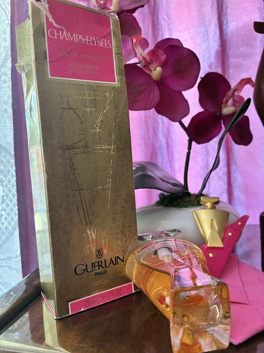 Champs Elysées Guerlain edt 20ml plus broszka