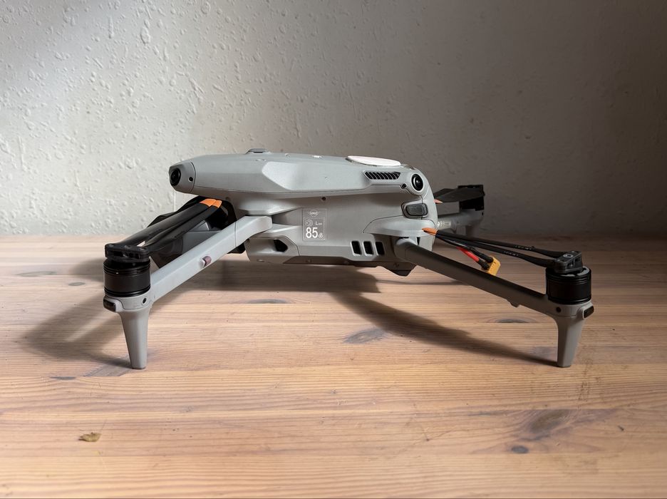 Тушка дрон Dji matrice 4E наліт 66 год.