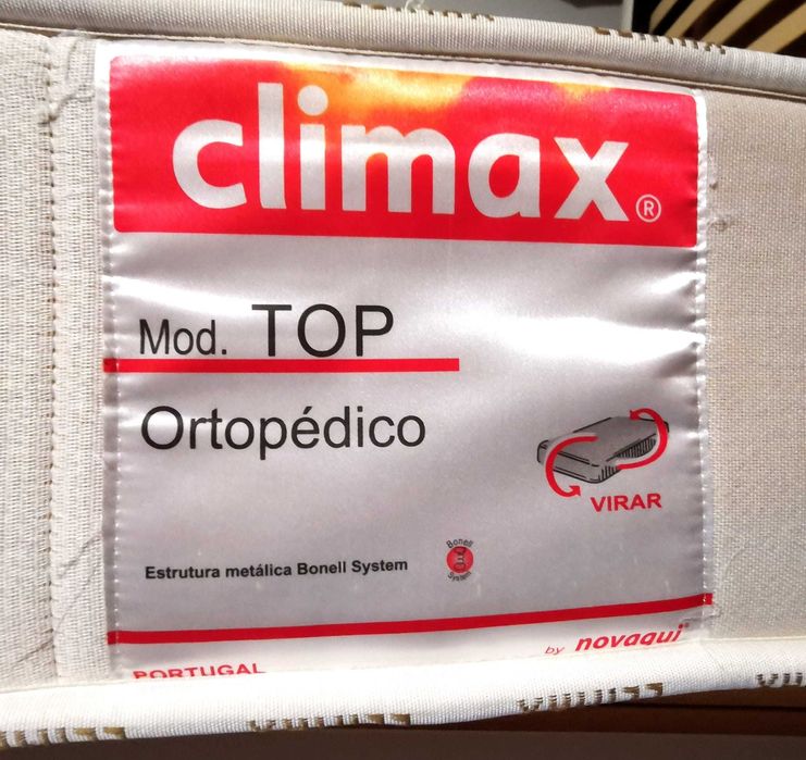 Cama casal + estrado e colchão