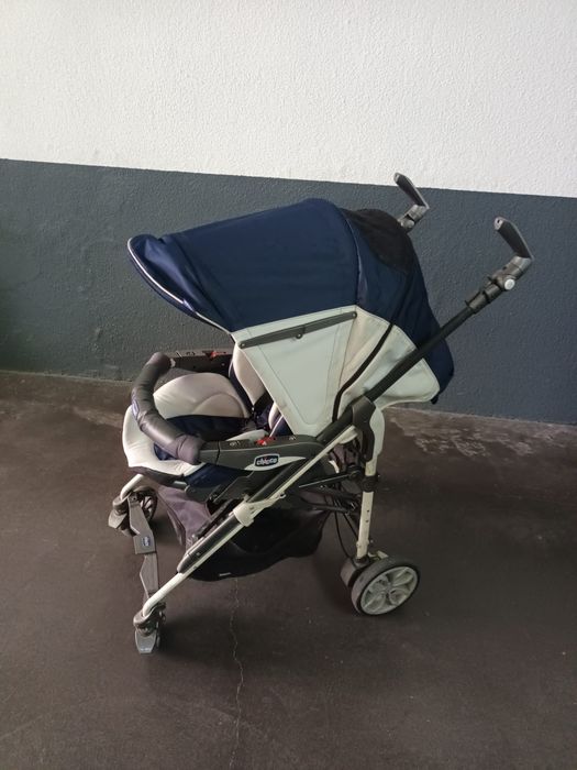 Carrinho de bebé Chicco azul/branco
