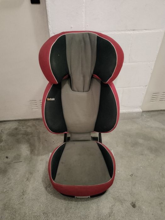 Cadeira auto para menino/a