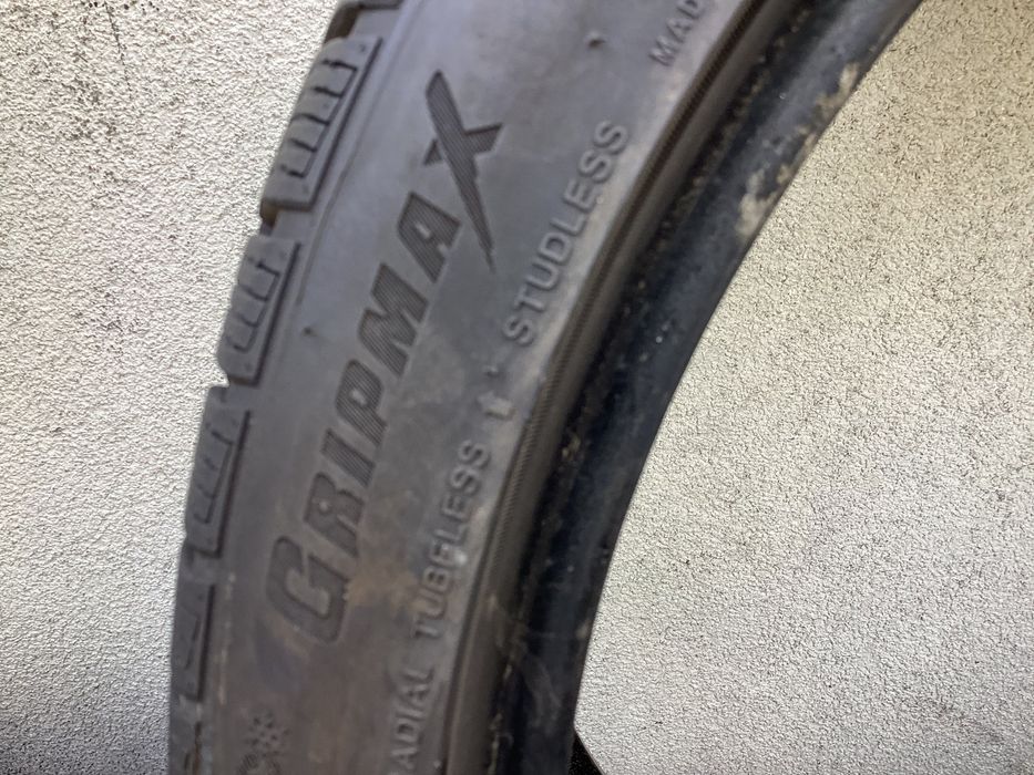 GRIPMAX 245/35r19 2szt opony zima zimowe bieżnik 6.8mm 2021r