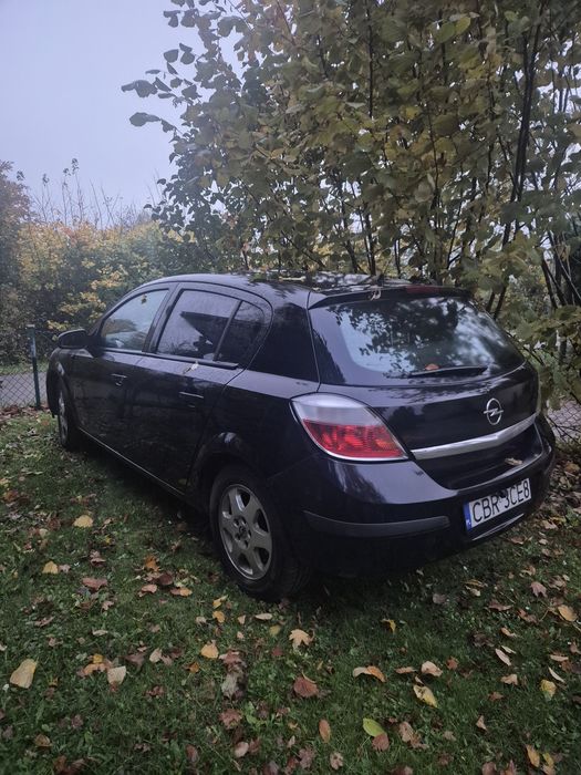 Opel Astra 1.7 CDTI 2004r 100km