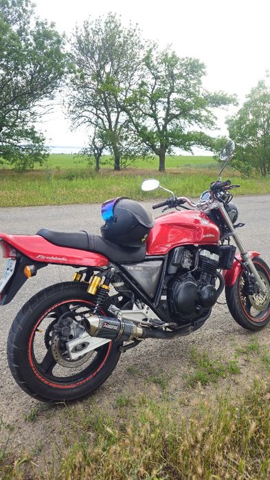 Продам Хонда св400 1998 супер фор