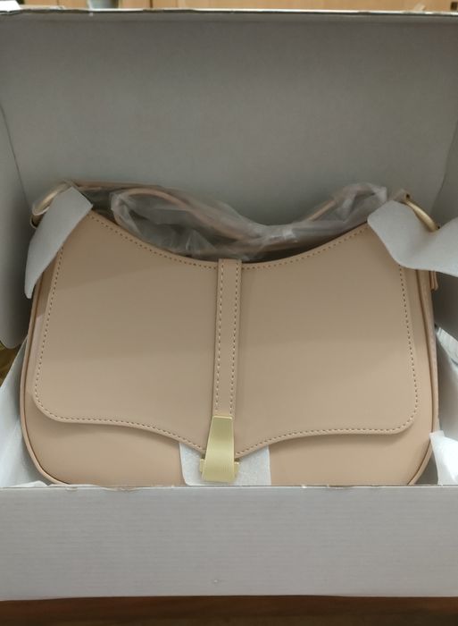 Nowa Torebka Damska Prettyzys Crescent – Skóra Wegańska – 2 Paski